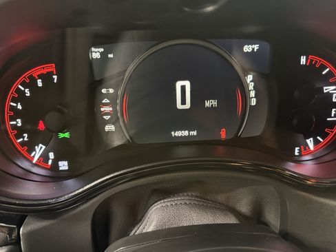 Used 2025 Dodge Durango R/T AWD/4WD image 21