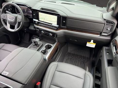 New 2026 GMC Sierra 1500 Elevation w/ Elevation Premium Package AWD/4WD image 20