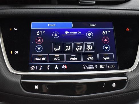 Certified 2024 Cadillac XT5 Premium Luxury w/ LPO, Floor Liner Package image 16