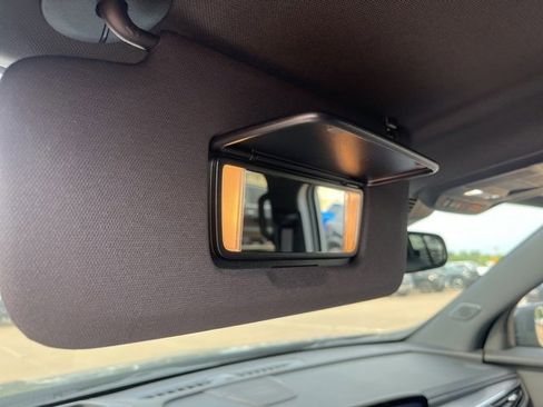 New 2025 Buick Enclave Preferred w/ Power Package image 30