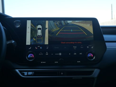 Used 2023 Lexus RX 350 AWD image 25