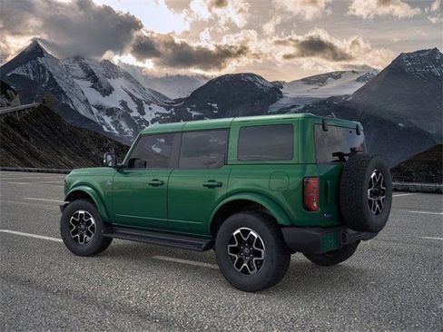 New 2025 Ford Bronco Outer Banks image 4