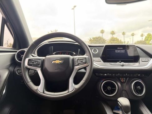 Used 2021 Chevrolet Blazer LT FWD image 11