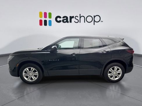 Used 2022 Chevrolet Blazer LT FWD image 2