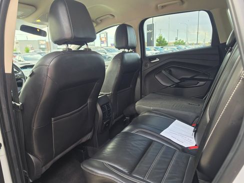 Used 2017 Ford Escape SE w/ SE Leather Comfort Package AWD/4WD image 11