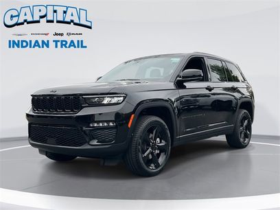 New 2025 Jeep Grand Cherokee Limited w/ Black Appearance Package