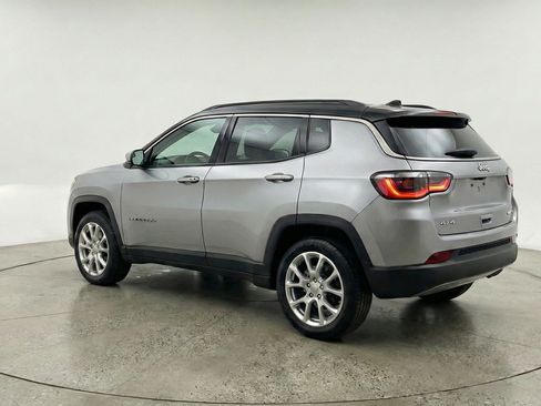 Used 2025 Jeep Compass Limited AWD/4WD image 6
