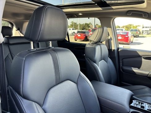 Certified 2023 Honda Pilot Touring image 26