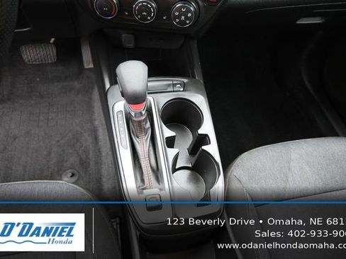 Used 2024 Chevrolet Trax RS w/ Sunroof Package FWD image 33