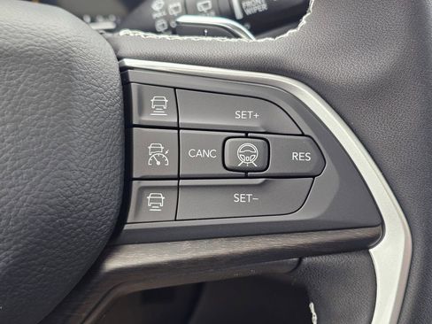 New 2026 Jeep Grand Cherokee L Limited AWD/4WD image 21