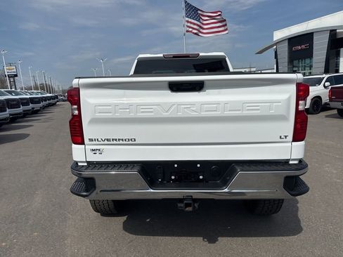 Used 2025 Chevrolet Silverado 1500 LT w/ Work Truck Package AWD/4WD image 4
