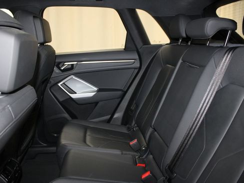 Used 2025 Audi Q3 2.0T Premium AWD/4WD image 21
