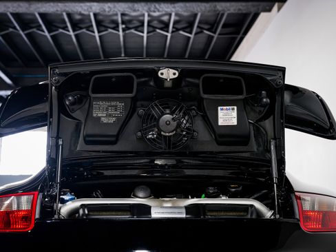 Used 2007 Porsche 911 Turbo AWD/4WD image 42