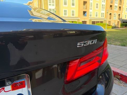 Used 2017 BMW 530i RWD image 23