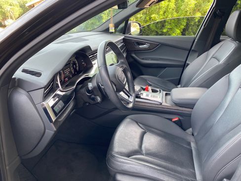Used 2021 Audi Q7 2.0T Premium Plus w/ Executive Package image 26