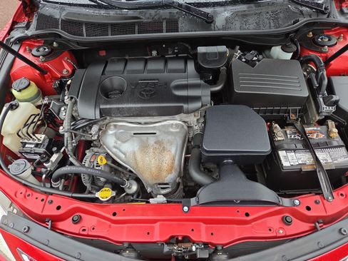 Used 2011 Toyota Camry LE FWD image 29