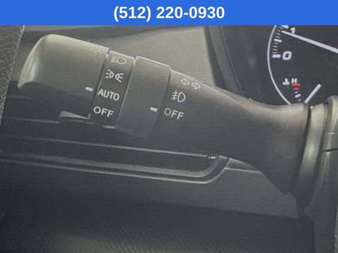 Certified 2025 Subaru Crosstrek 2.0i Premium image 13