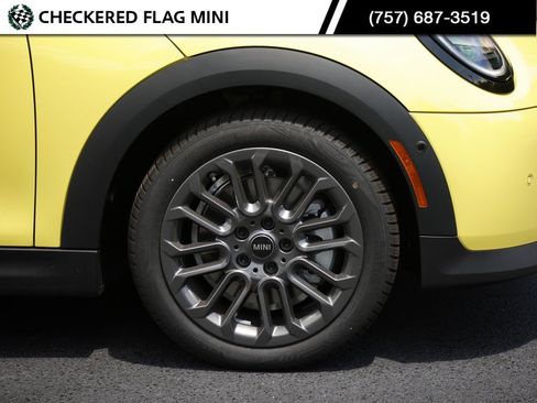 Used 2025 MINI Cooper S image 5
