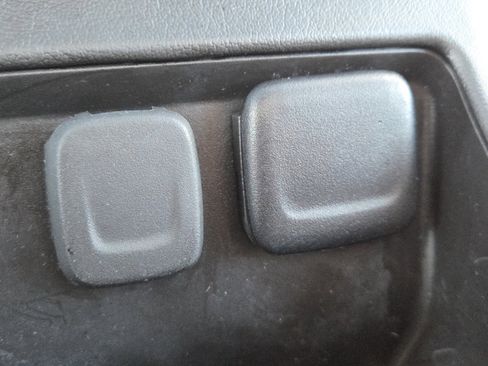 Used 2018 Chevrolet Tahoe LT image 31