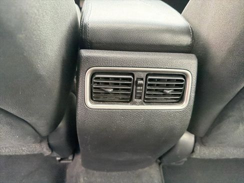 Used 2015 Nissan Altima 2.5 SV w/ Convenience Package FWD image 21