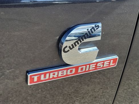 Used 2022 RAM 3500 Limited image 28