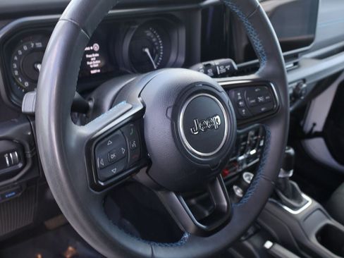 Used 2024 Jeep Wrangler Unlimited Rubicon 4xe AWD/4WD image 6