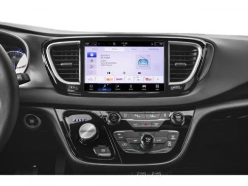 New 2026 Chrysler Voyager LX image 12