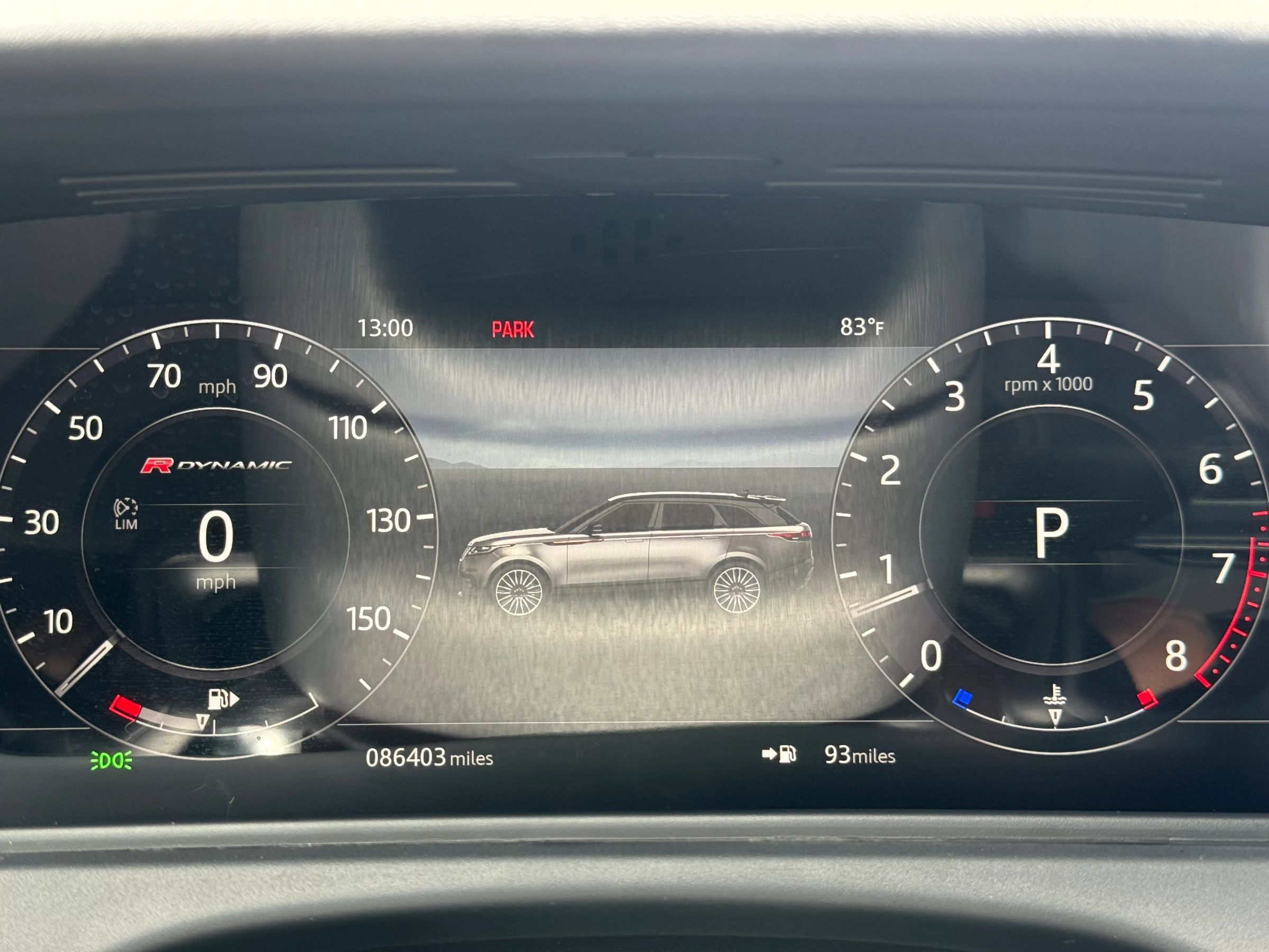 Used 2018 Land Rover Range Rover Velar R-Dynamic HSE AWD/4WD image 22