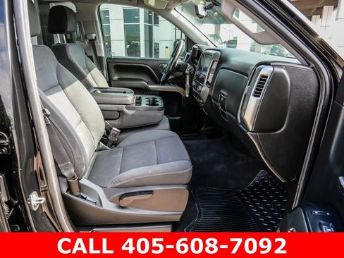 Used 2019 Chevrolet Silverado 1500 LT AWD/4WD image 12