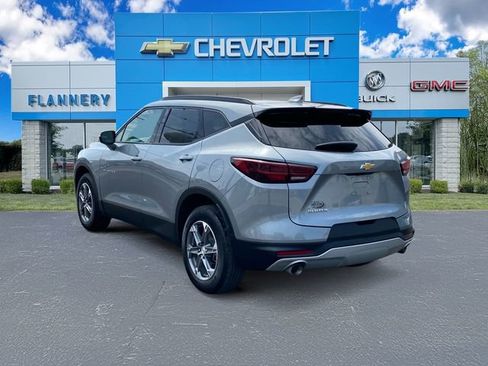 Used 2023 Chevrolet Blazer LT w/ LPO, Floor Liner Package FWD image 3