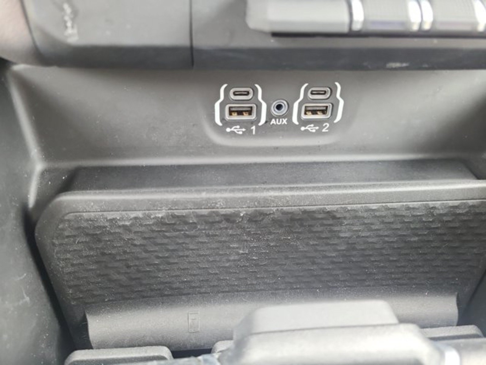 Used 2023 RAM 1500 Big Horn AWD/4WD image 32
