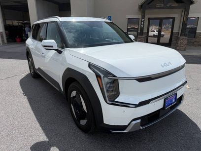 Used 2024 Kia EV9 Wind