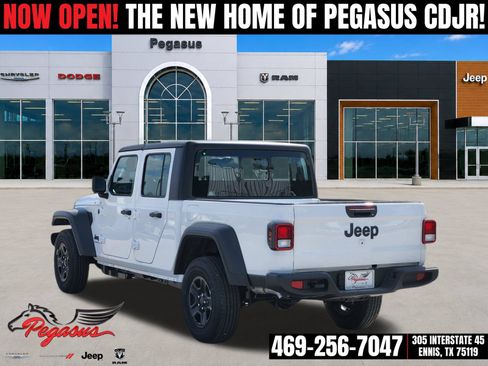 New 2026 Jeep Gladiator Sport AWD/4WD image 5