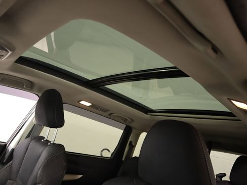 Used 2020 Subaru Ascent Premium w/ Sport Package image 16