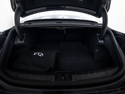 Certified 2025 Porsche Taycan Turbo GT image 25