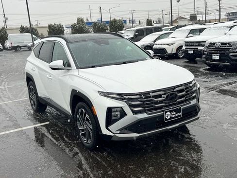 Used 2025 Hyundai Tucson Limited image 7