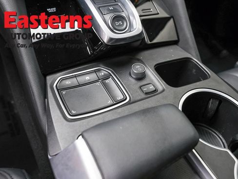 Used 2023 Acura MDX SH-AWD image 19