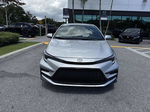 Used 2025 Toyota Corolla SE FWD image 8