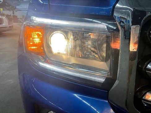 Used 2018 GMC Canyon All Terrain image 32