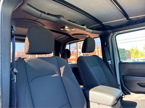Certified 2023 Jeep Wrangler Willys image 8