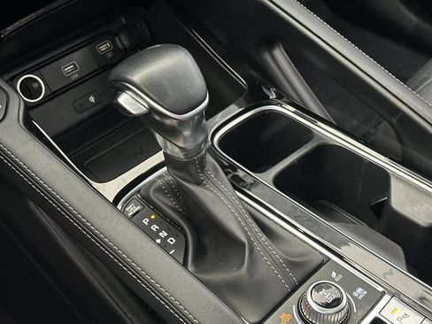 Used 2022 Kia Telluride SX w/ SX Prestige Package AWD/4WD image 30