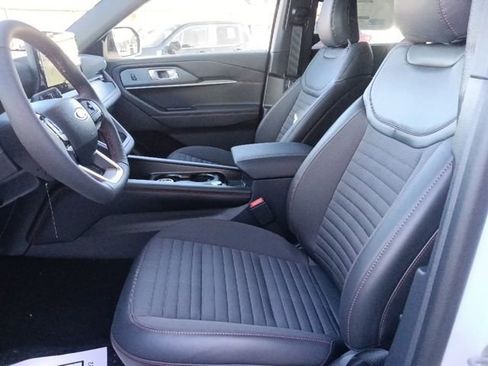New 2026 Ford Explorer ST-Line RWD image 15
