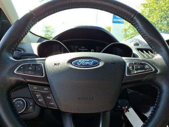 Used 2017 Ford Escape SE w/ Equipment Group 201A AWD/4WD image 21