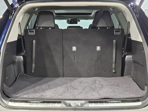 Certified 2025 Toyota Grand Highlander FWD image 18