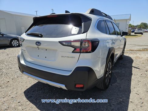 Used 2024 Subaru Outback Limited image 7