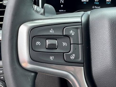Used 2024 Chevrolet Silverado 1500 LTZ AWD/4WD image 18
