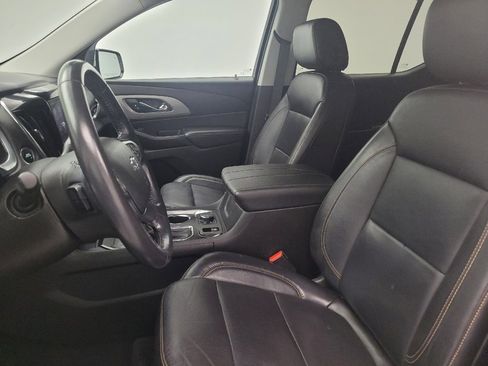 Used 2020 Chevrolet Traverse RS FWD image 17