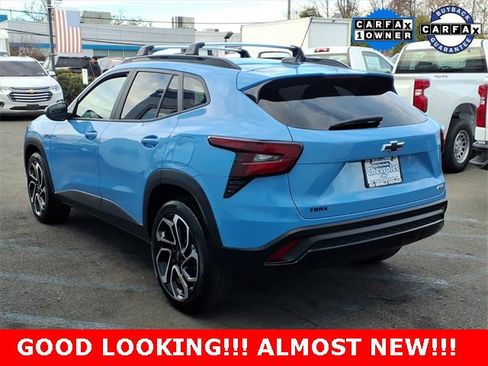Certified 2024 Chevrolet Trax RS w/ Driver Confidence Package image 4