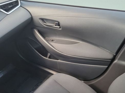 Certified 2025 Toyota Corolla LE FWD image 13
