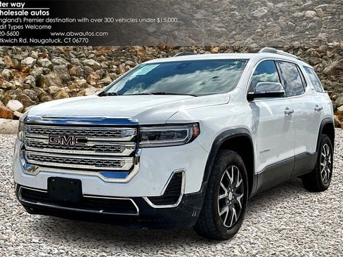 Used 2021 GMC Acadia SLE w/ Driver Convenience Package image 1